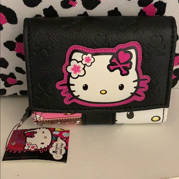 tokidoki Handbags - Hello Kitty Toki Doki Japanese Wallet